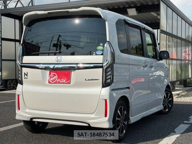 Honda N BOX CUSTOM 2019-02 8666626-2