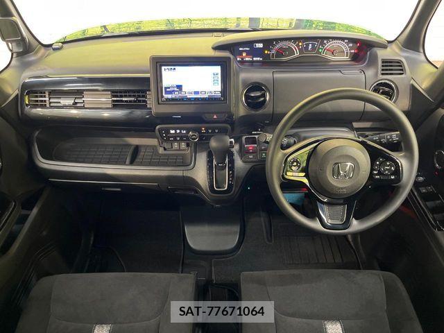 Honda N BOX CUSTOM 2022-01 8666619-1