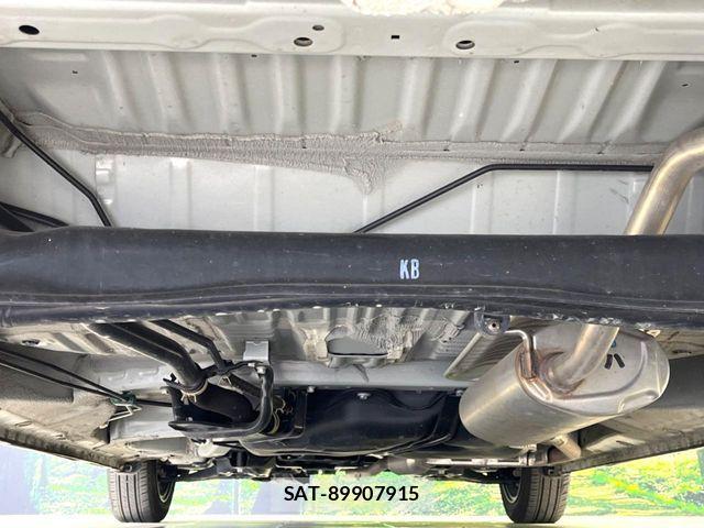 Honda N BOX CUSTOM 2024-05 8660573-18
