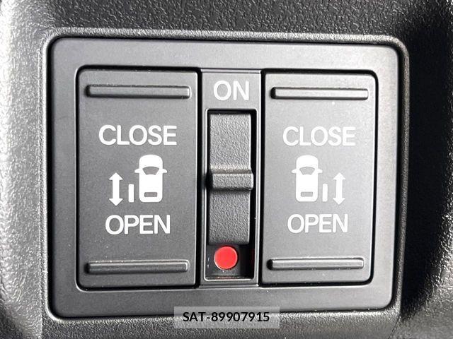 Honda N BOX CUSTOM 2024-05 8660573-4