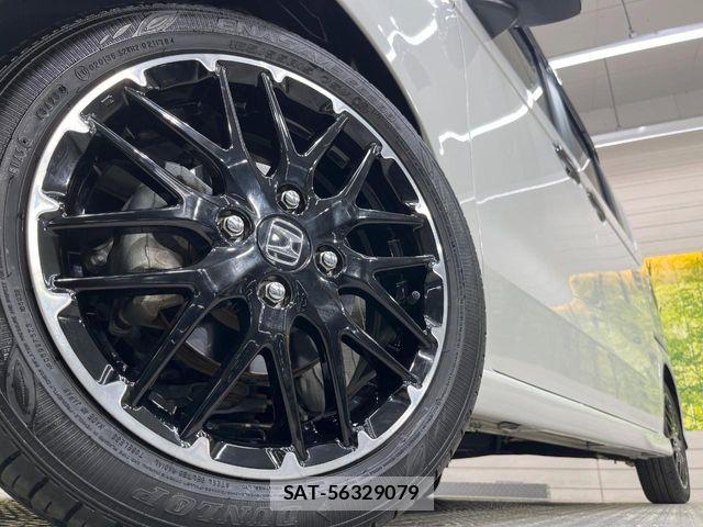 Honda N BOX CUSTOM 2023-10 8660562-12
