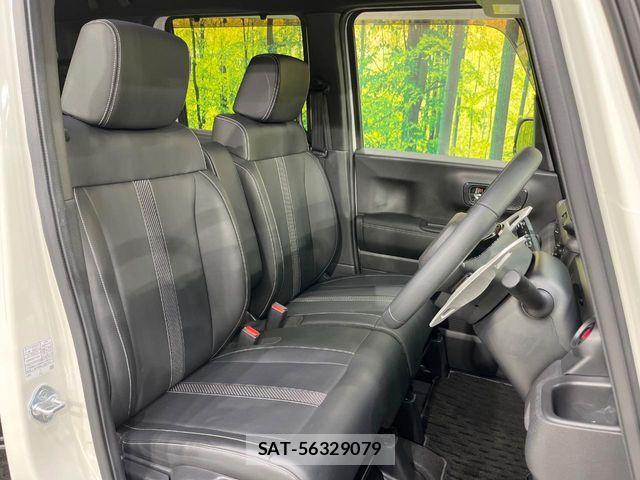 Honda N BOX CUSTOM 2023-10 8660562-7