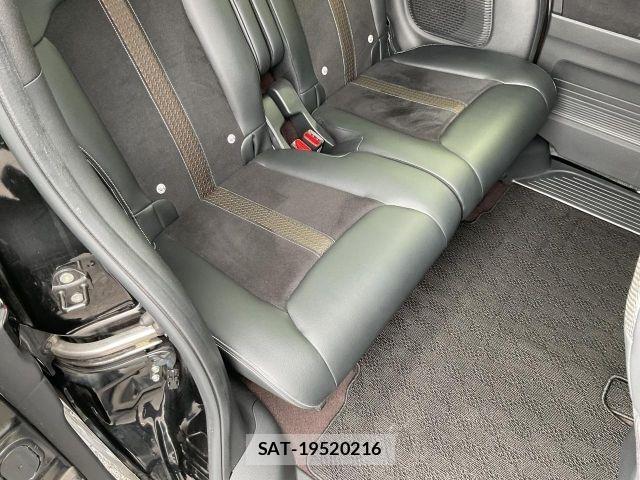 Honda N BOX CUSTOM 2018-04 8666624-11