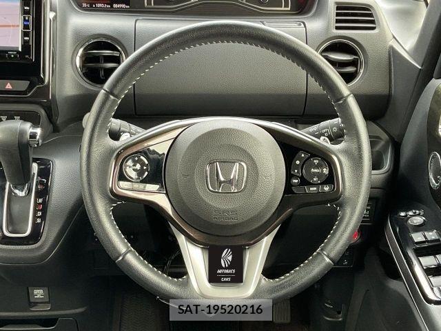 Honda N BOX CUSTOM 2018-04 8666624-7