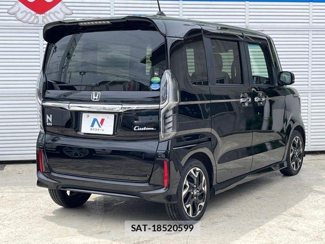 Honda N BOX CUSTOM 2020-02 8660590-17
