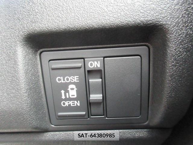 Honda N BOX CUSTOM 2026-08 8660565-7