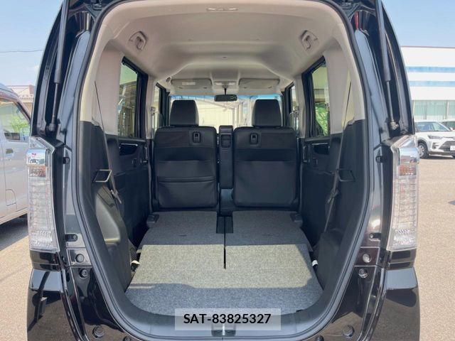 Honda N BOX CUSTOM 2017-07 8660618-11