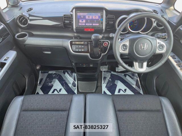 Honda N BOX CUSTOM 2017-07 8660618-1