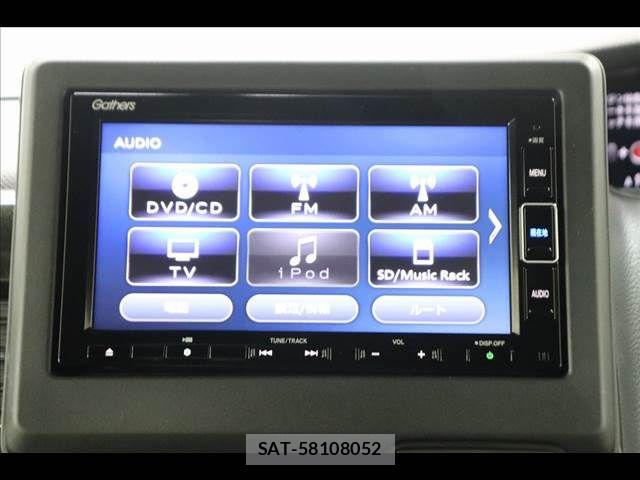 Honda N BOX CUSTOM 2020-02 8660588-29
