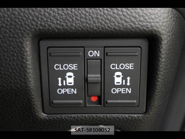 Honda N BOX CUSTOM 2020-02 8660588-3
