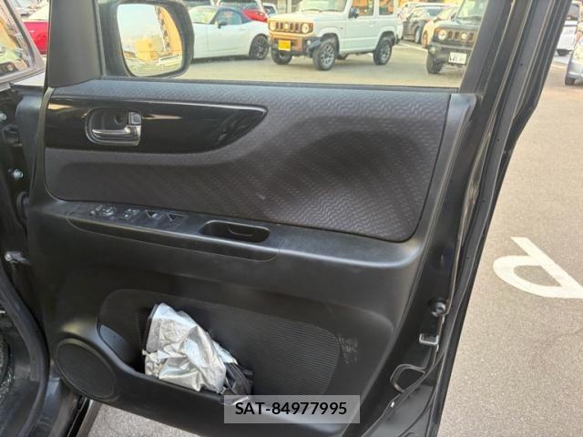 Honda N BOX CUSTOM 2014-04 8660632-10