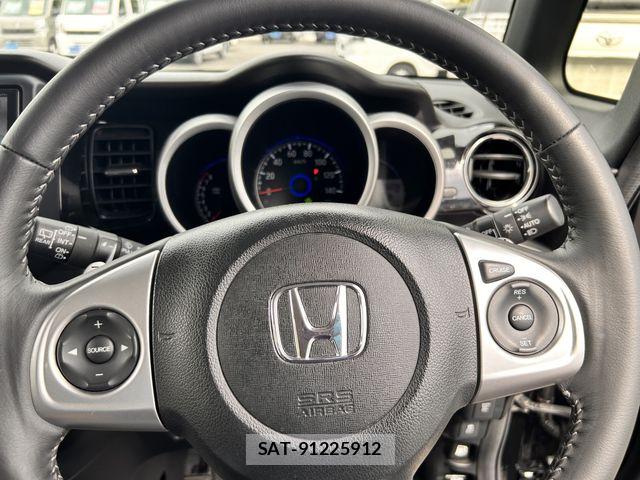 Honda N BOX CUSTOM 2017-04 8660612-7