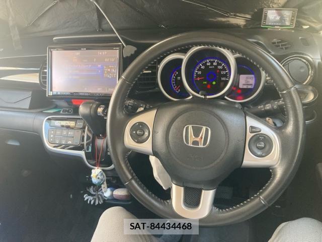 Honda N BOX CUSTOM 2016-03 8660638-12