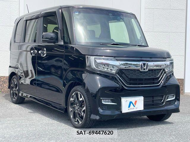 Honda N BOX CUSTOM 2018-04 8660617-15