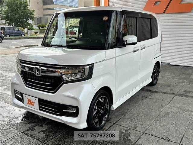 Honda N BOX CUSTOM 2018-08 8660592-9