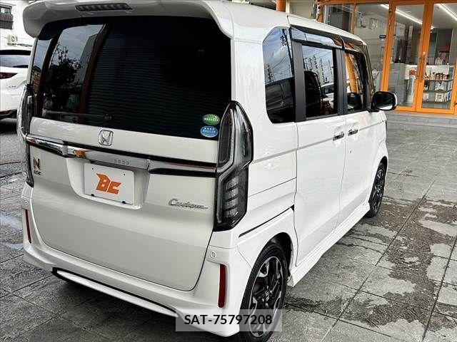 Honda N BOX CUSTOM 2018-08 8660592-14