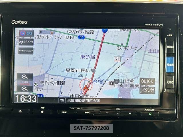Honda N BOX CUSTOM 2018-08 8660592-15