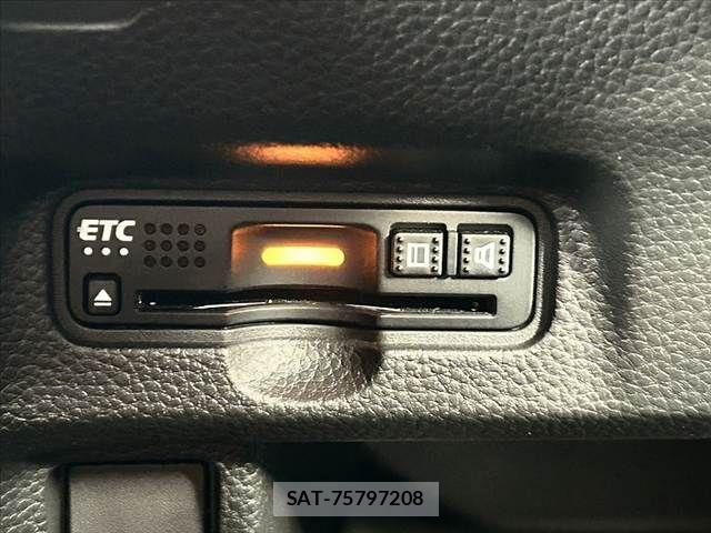 Honda N BOX CUSTOM 2018-08 8660592-19