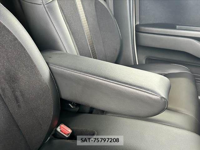 Honda N BOX CUSTOM 2018-08 8660592-29