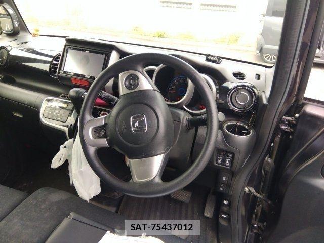 Honda N BOX CUSTOM 2016-12 8666631-1