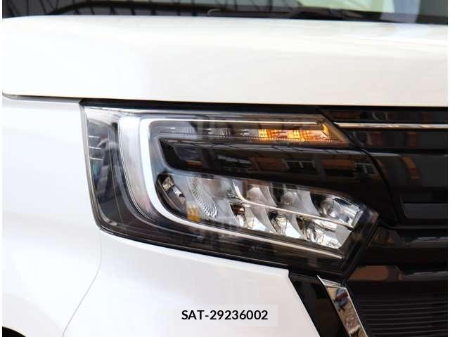 Honda N BOX CUSTOM 2022-08 8660560-7
