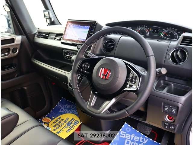Honda N BOX CUSTOM 2022-08 8660560-13