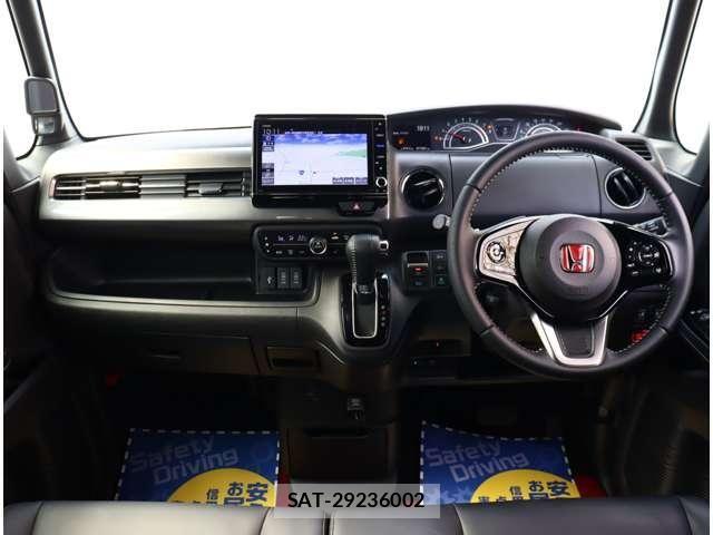 Honda N BOX CUSTOM 2022-08 8660560-1
