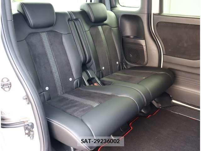 Honda N BOX CUSTOM 2022-08 8660560-5