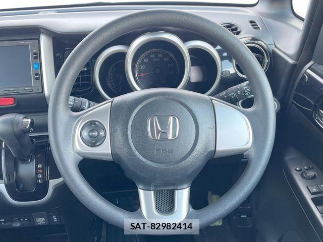 Honda N BOX CUSTOM 2017-02 8666627-10