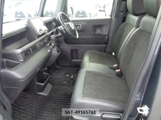 Honda N BOX CUSTOM 2024-10 8666622-10