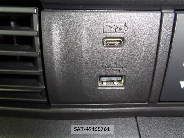 Honda N BOX CUSTOM 2024-10 8666622-21