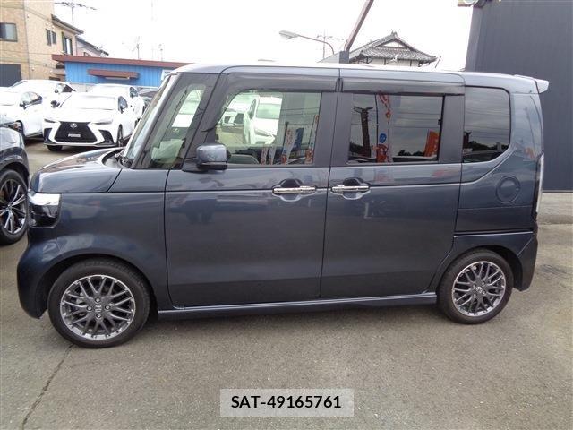 Honda N BOX CUSTOM 2024-10 8666622-4