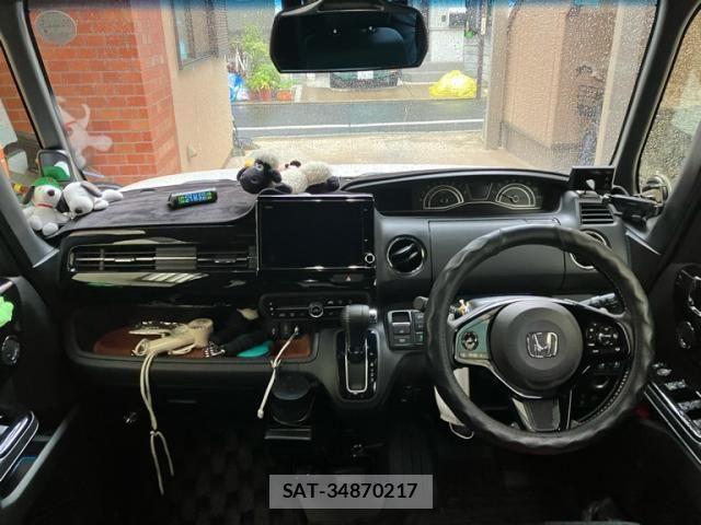 Honda N BOX CUSTOM 2022-12 8666614-11