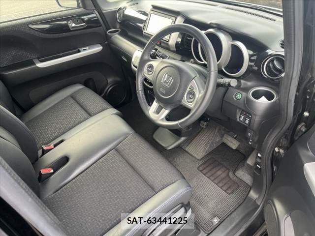 Honda N BOX CUSTOM 2017-09 8660609-11