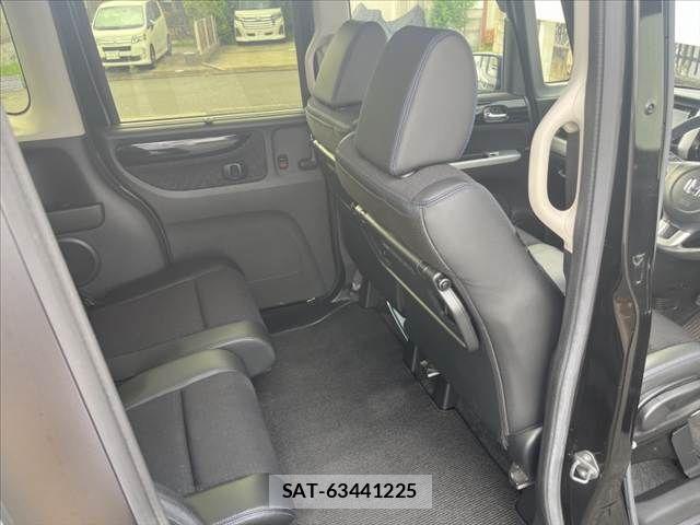 Honda N BOX CUSTOM 2017-09 8660609-12