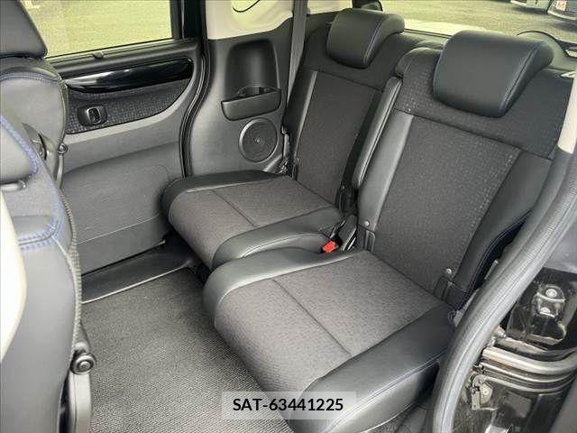 Honda N BOX CUSTOM 2017-09 8660609-13