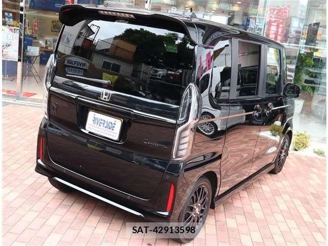 Honda N BOX CUSTOM 2023-03 8660557-25