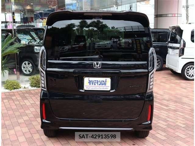 Honda N BOX CUSTOM 2023-03 8660557-26