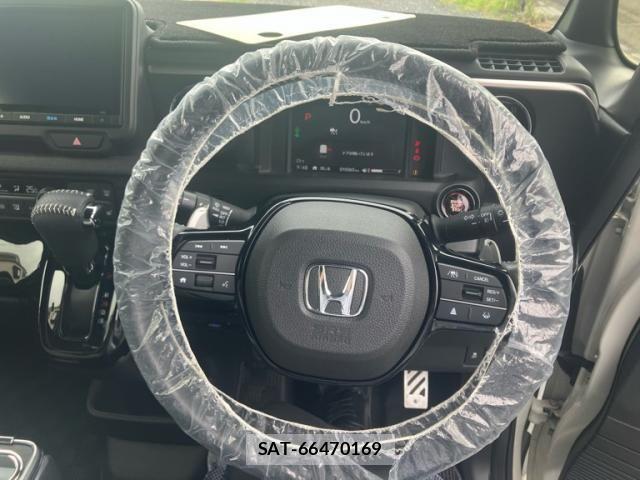 Honda N BOX CUSTOM 2024-09 8666611-11