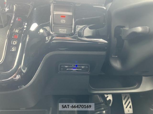Honda N BOX CUSTOM 2024-09 8666611-14