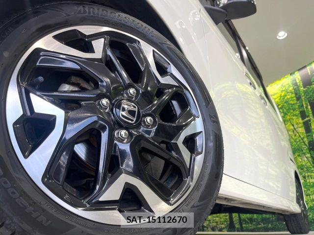 Honda N BOX CUSTOM 2018-04 8660606-12