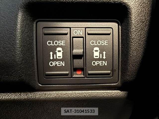 Honda N BOX CUSTOM 2023-10 8666615-5
