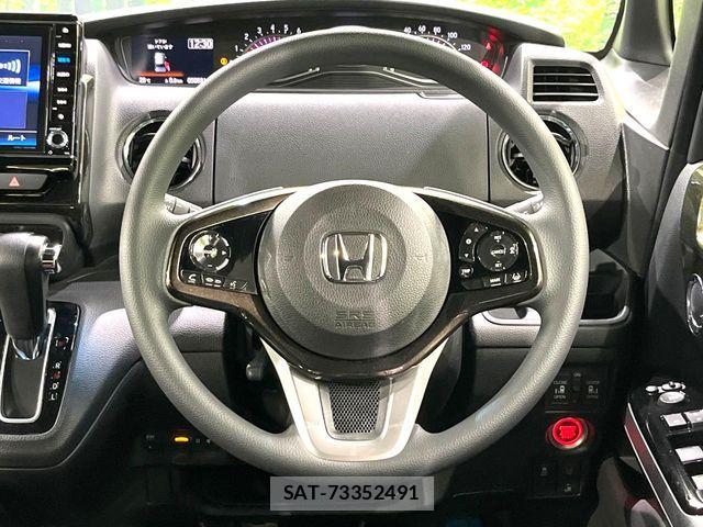 Honda N BOX CUSTOM 2017-12 8660589-11