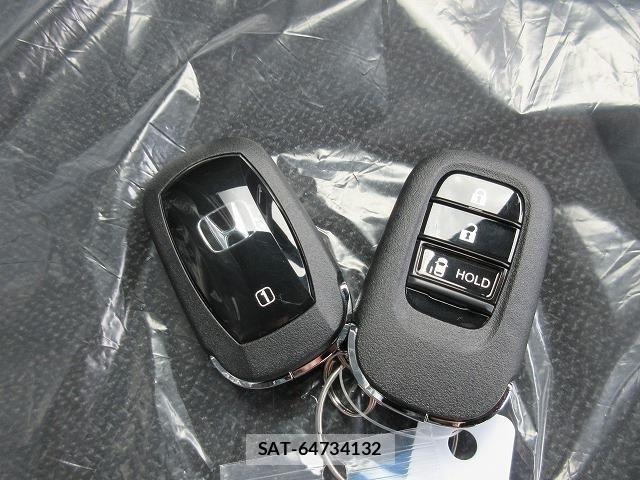 Honda N BOX CUSTOM 2026-08 8660567-22