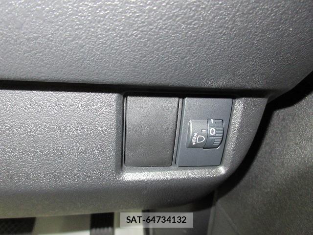 Honda N BOX CUSTOM 2026-08 8660567-8
