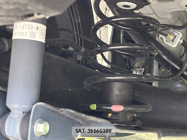 Honda N BOX CUSTOM 2024-11 8660570-19