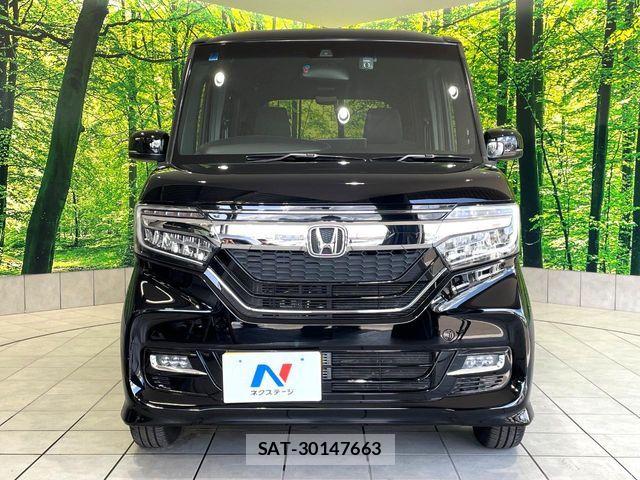 Honda N BOX CUSTOM 2018-03 8660599-13