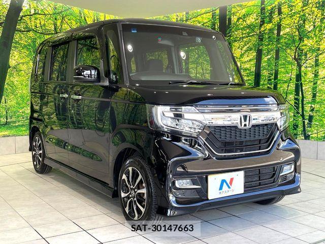 Honda N BOX CUSTOM 2018-03 8660599-15