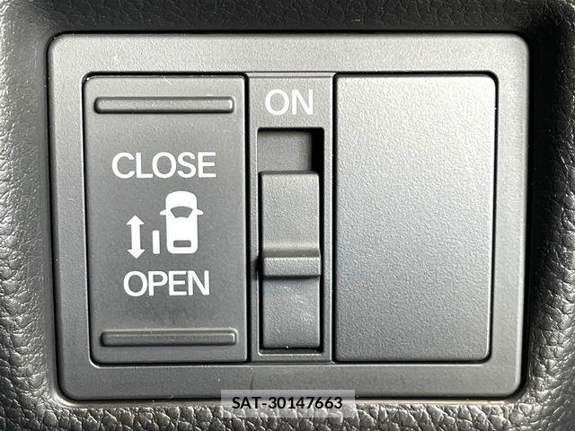 Honda N BOX CUSTOM 2018-03 8660599-5
