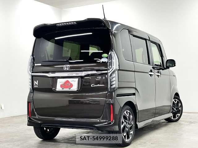 Honda N BOX CUSTOM 2018-10 8660577-2